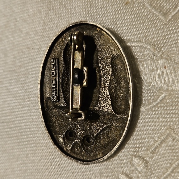 Ms. Dee Pewter Oval Owl Brooch Pin with Earrings #102 - Picture 5 of 5